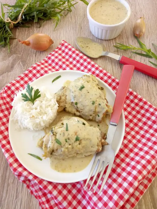 Poulet crémeux à l’estragon