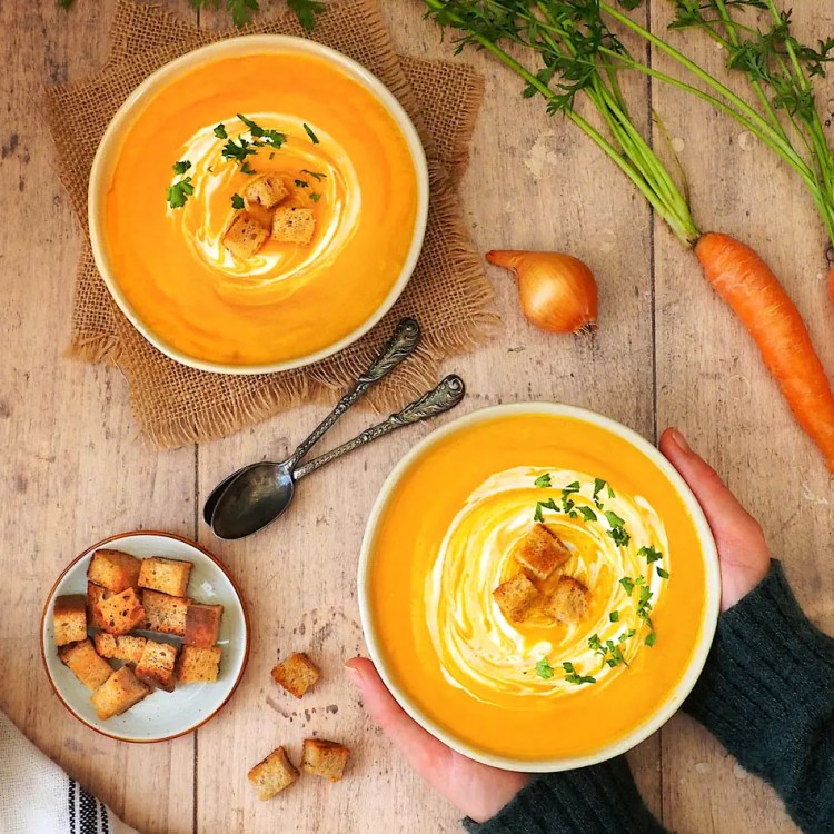Soupe de légumes d&rsquo;hiver (poireaux, carottes, pommes de terre)
